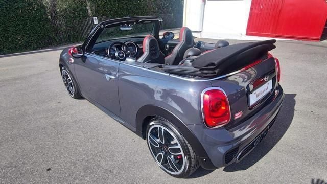Begagnad Mini John Cooper Works Cabriolet 231 HK (169 kW) 2018 Grå Cab
