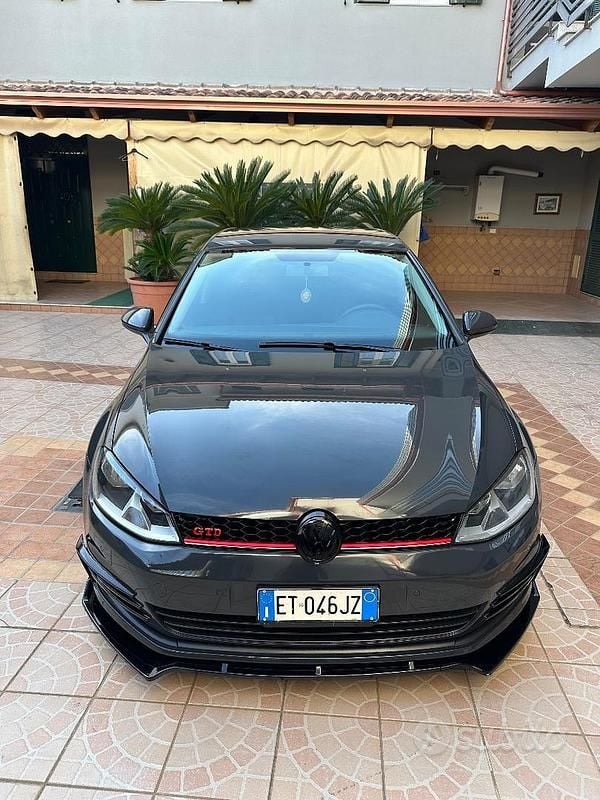 Usata VW Golf VII 90 CV (66 kW) 2014 Berlina