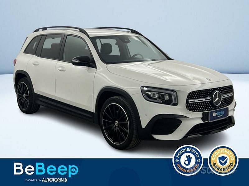 Usata Mercedes GLB200 Premium 150 CV (110 kW) 2023 Bianco pastello SUV