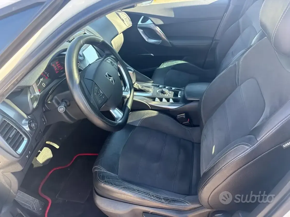 Usata Citroën DS5 163 CV (119 kW) 2014 Utilitaria