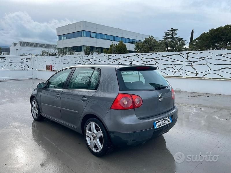 Usata VW Golf VI 2008 Utilitaria