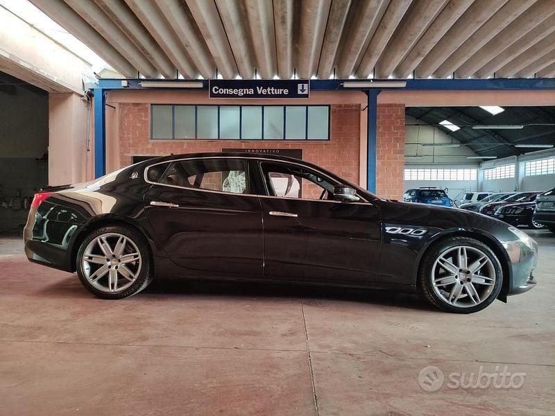Usata Maserati Quattroporte GranLusso 275 CV (202 kW) 2017 Nero Berlina