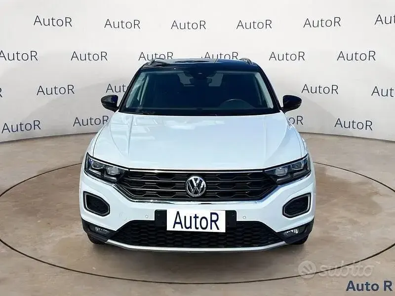 Usata VW T-Roc Style 116 CV (85 kW) 2018 Bianco SUV