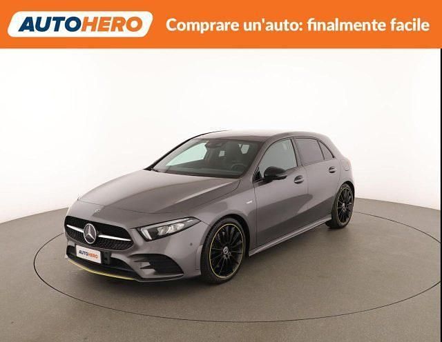 Usata Mercedes A250 Premium 224 CV (164 kW) 2019 Grigio Berlina