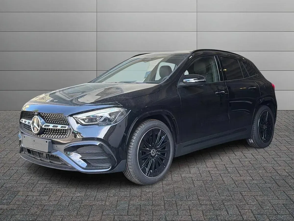 Usata Mercedes GLA180 136 CV (100 kW) 2026 SUV
