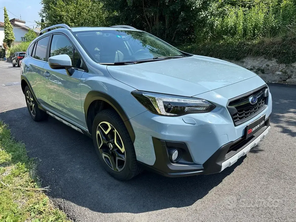 Usata Subaru XV Premium 156 CV (114 kW) 2018 Grigio SUV