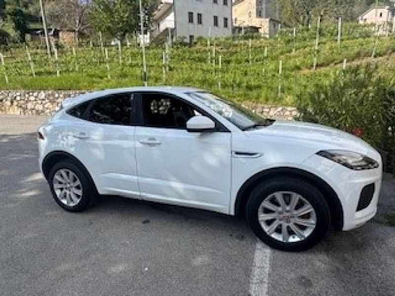 Usata Jaguar E-Pace R-Dynamic 179 CV (131 kW) 2018 Bianco SUV