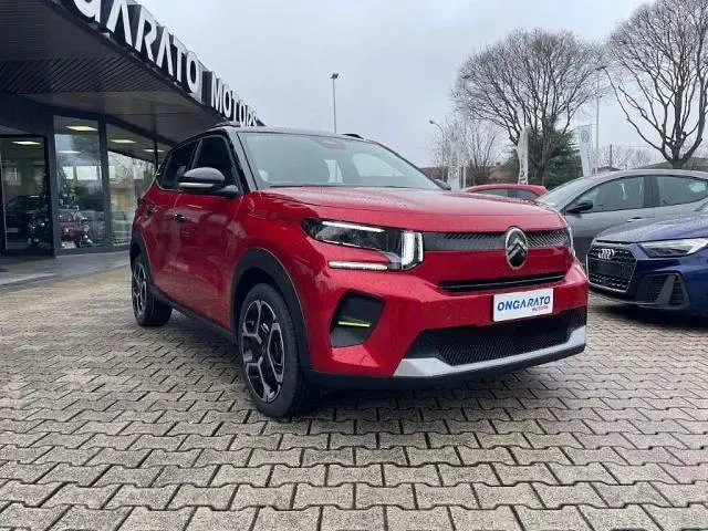 Nuova Citroën C3 PureTech 101 CV (74 kW) 2025 Rosso Utilitaria