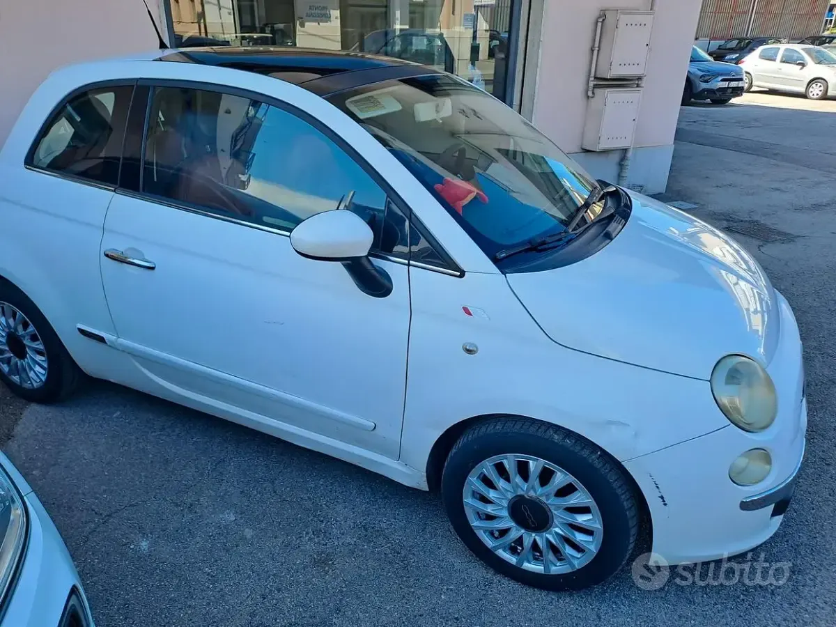 Usata Fiat 500 Lounge 69 CV (50 kW) 2008 Bianco Berlina