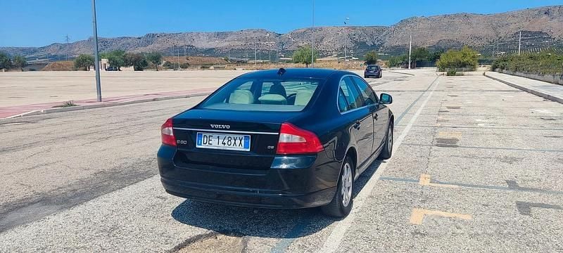 Usata Volvo S80 185 CV (136 kW) 2006 Nero Berlina