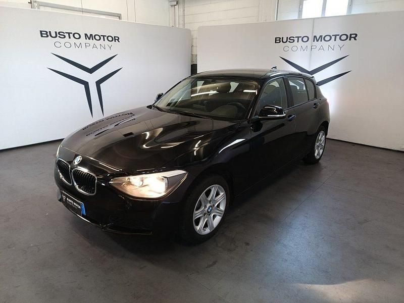 Usata BMW 114 Sport Line 102 CV (75 kW) 2014 Nero Utilitaria