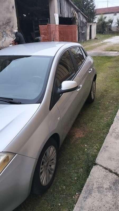 Usata Fiat Bravo Dynamic 120 CV (88 kW) 2011 Grigio Utilitaria