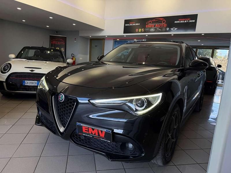 Usata Alfa Romeo Stelvio Super 179 CV (131 kW) 2018 Nero SUV