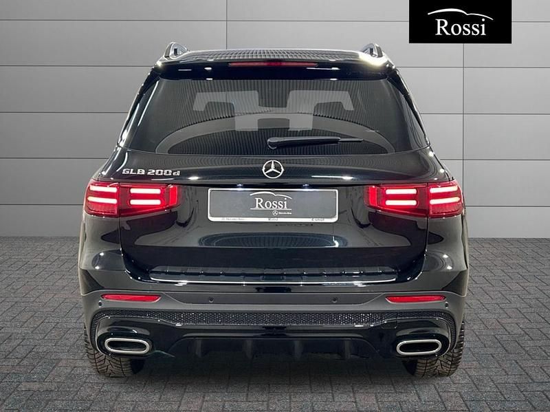 Usata Mercedes GLB200 AMG Line Premium Plus 150 CV (110 kW) 2024 Nero metallizzato SUV
