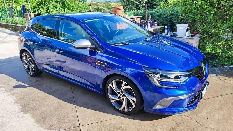 Usata Renault Mégane IV GT 165 CV (121 kW) 2017 Berlina