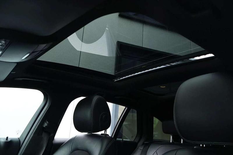 Usata Mercedes C160 Business 129 CV (94 kW) 2019 Grigio Coupé