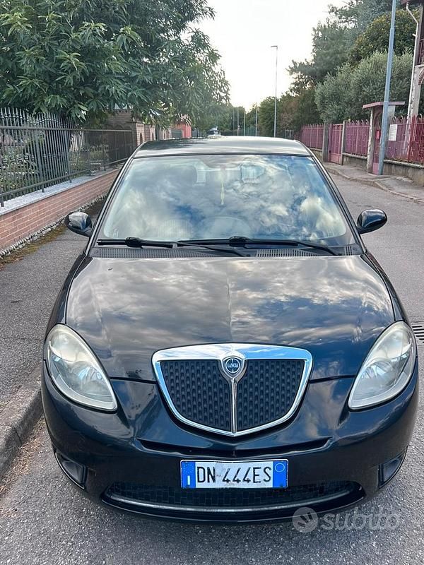 Usata Lancia Ypsilon 2009 Nero Utilitaria