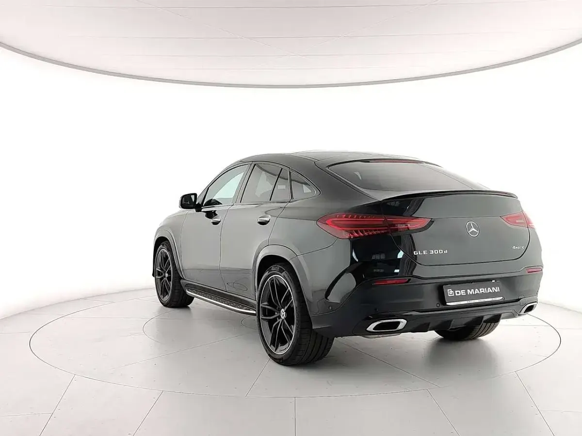 Usata Mercedes GLE300 AMG Line Premium 269 CV (197 kW) 2025 Nero ossidiana SUV