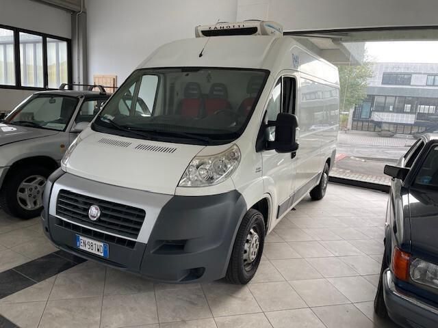 Bianco Usata 2013 Fiat Ducato Furgone | 10.800 € (Molto cara) - Immagine 1/4