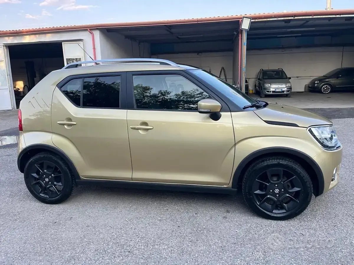 Usata Suzuki Ignis 90 CV (66 kW) 2017 Marrone SUV