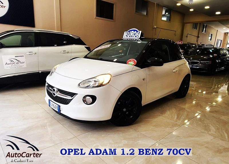 Usata Opel Adam 70 CV (51 kW) 2017 Bianco Utilitaria