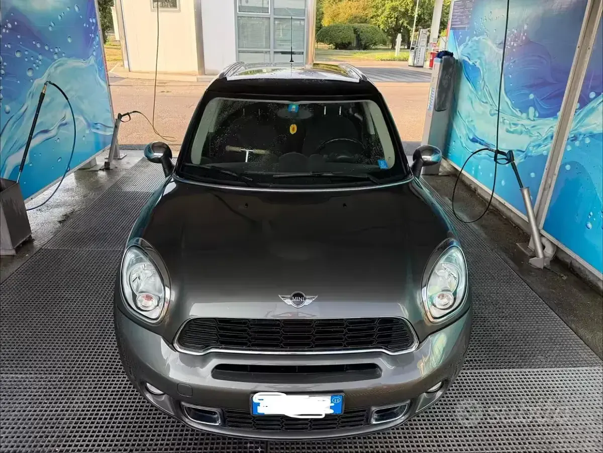 Usata Mini Countryman 184 CV (135 kW) 2011 Grigio SUV