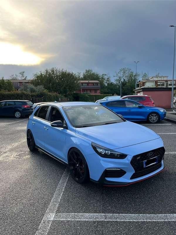 Usata Hyundai i30 N Performance 275 CV (202 kW) 2018 Blu/azzurro Berlina