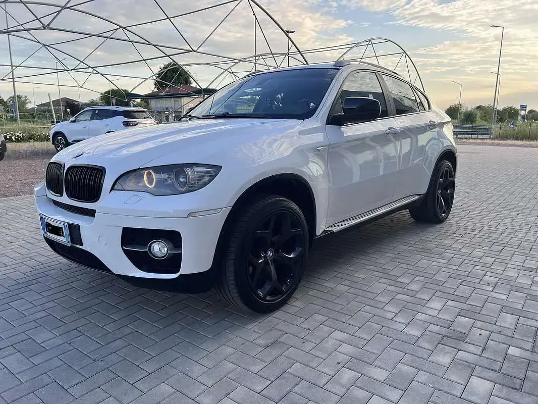 Usata BMW X6 245 CV (180 kW) 2011 Bianco SUV