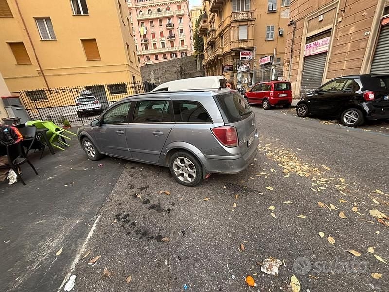 Usata Opel Astra 101 CV (74 kW) 2004 Grigio Station wagon