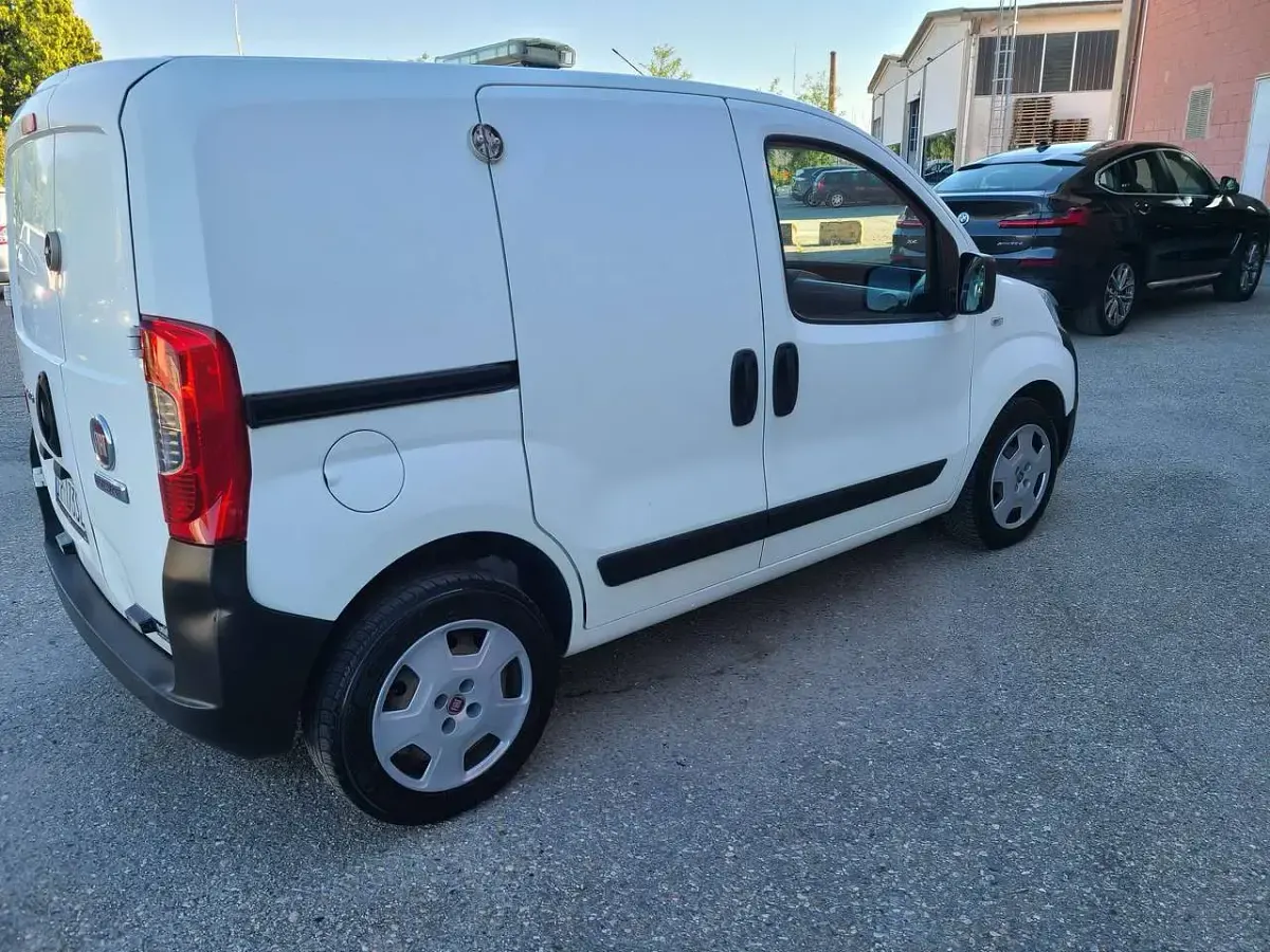 Usata Fiat Fiorino 95 CV (69 kW) 2018 Bianco Monovolume