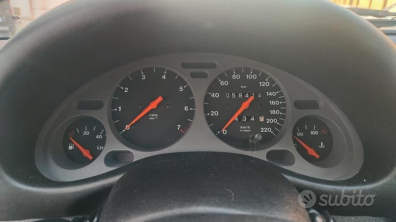 Usata Opel Tigra 106 CV (77 kW) 1997 Coupé