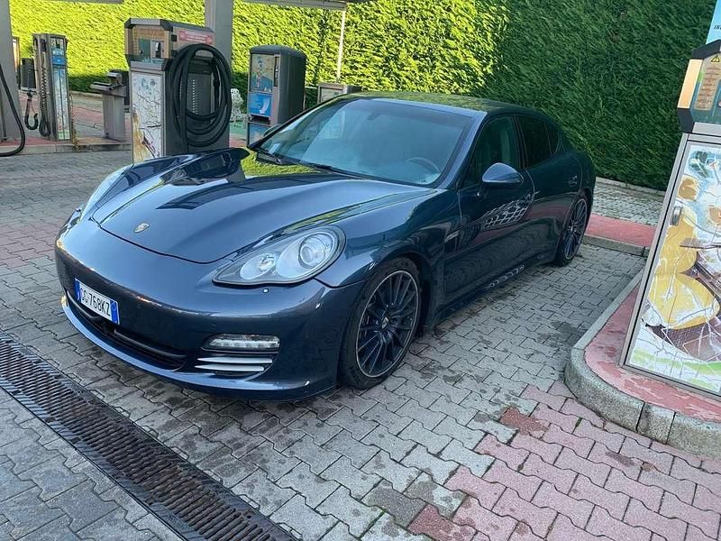 Usata Porsche Panamera 299 CV (219 kW) 2010 Utilitaria