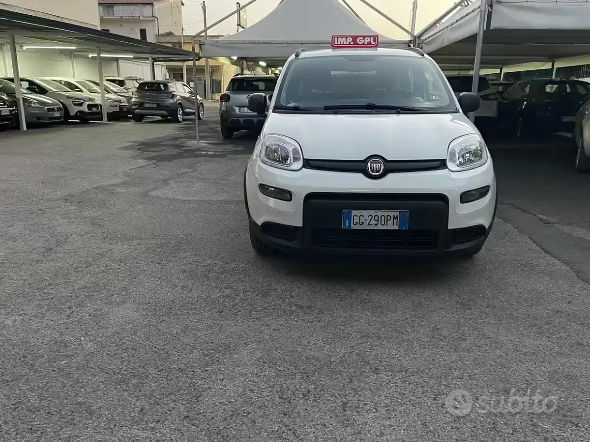 Usata Fiat Panda City Life 69 CV (50 kW) 2021 Bianco Utilitaria