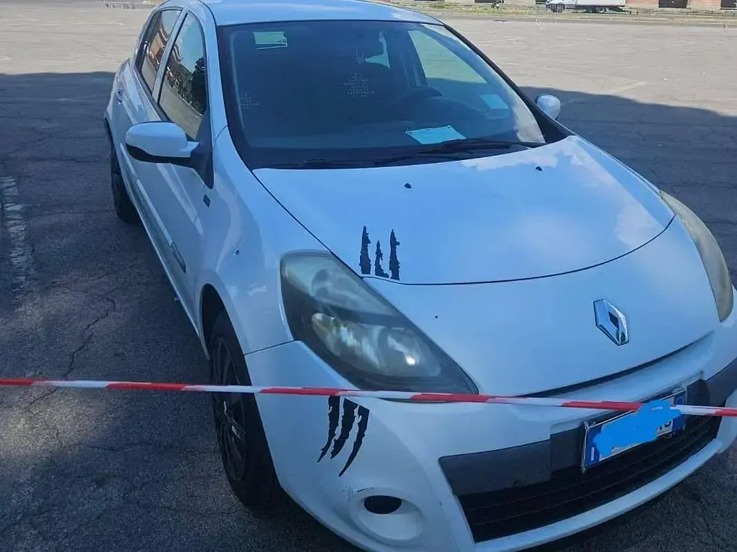 Usata Renault Clio II 75 CV (55 kW) 2011 Bianco Berlina