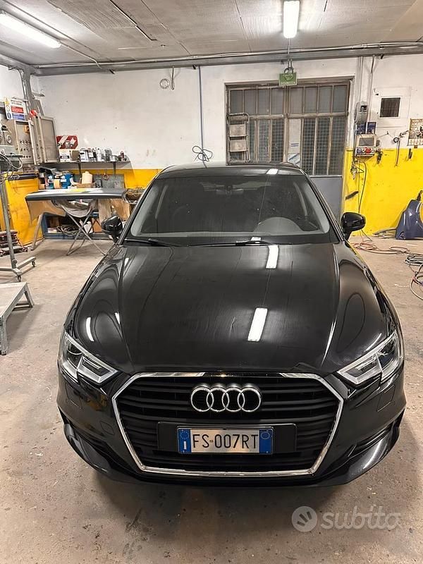 Usata Audi A3 116 CV (85 kW) 2018 Nero Berlina
