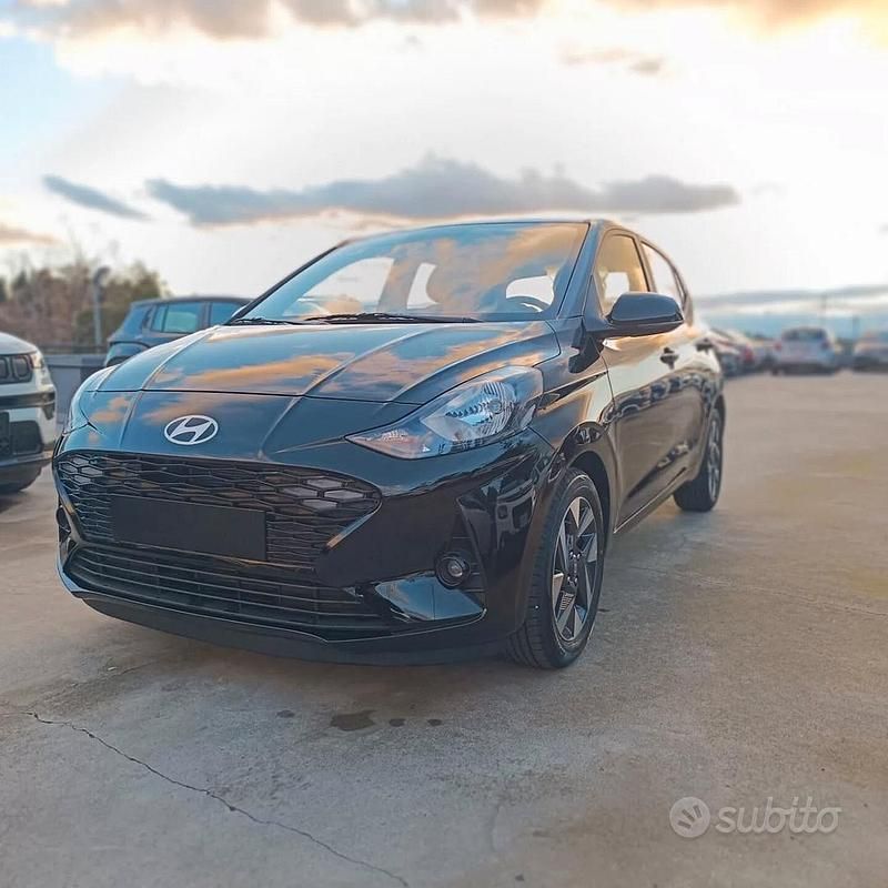 Nuova Hyundai i10 2025 Nero Utilitaria
