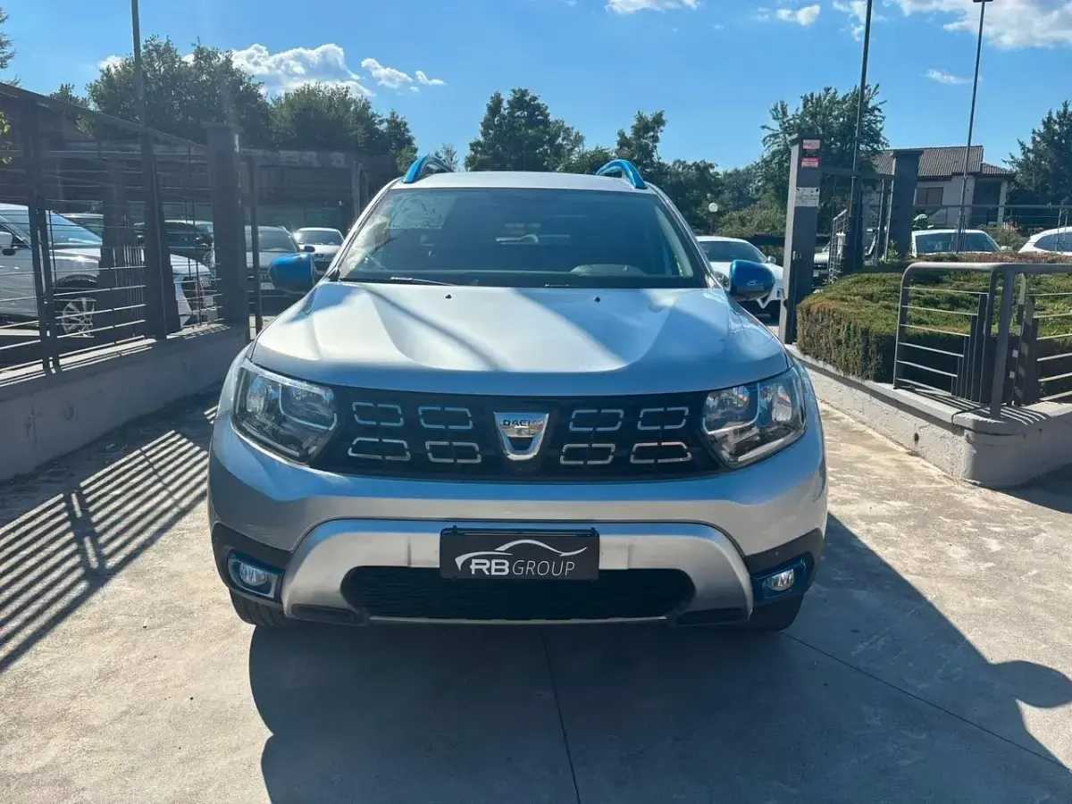 Usata Dacia Duster Anniversary 101 CV (74 kW) 2021 Argento SUV