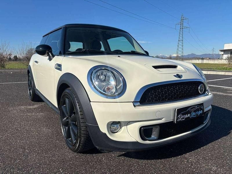 Usata Mini Cooper S 184 CV (135 kW) 2013 Beige Utilitaria