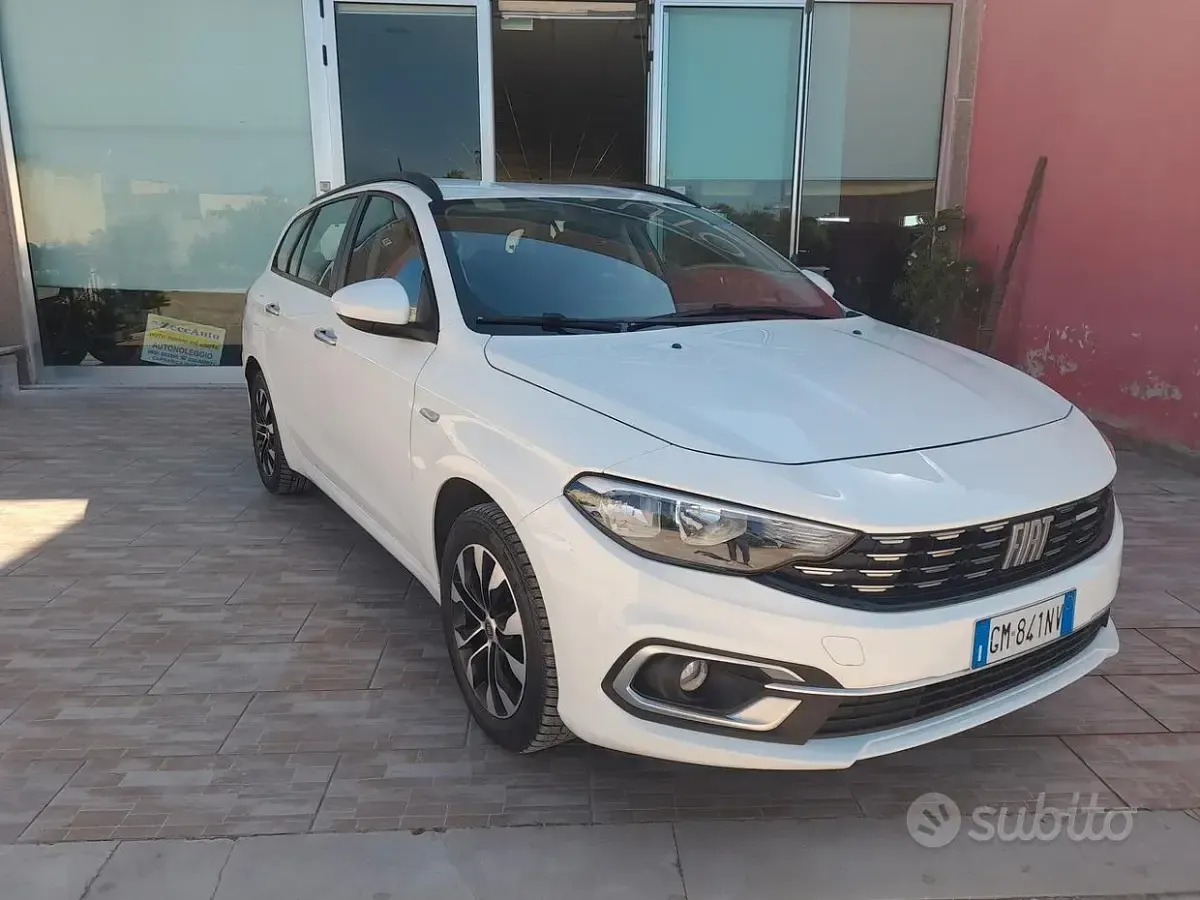 Usata Fiat Tipo 100 CV (73 kW) 2023 Bianco Station wagon