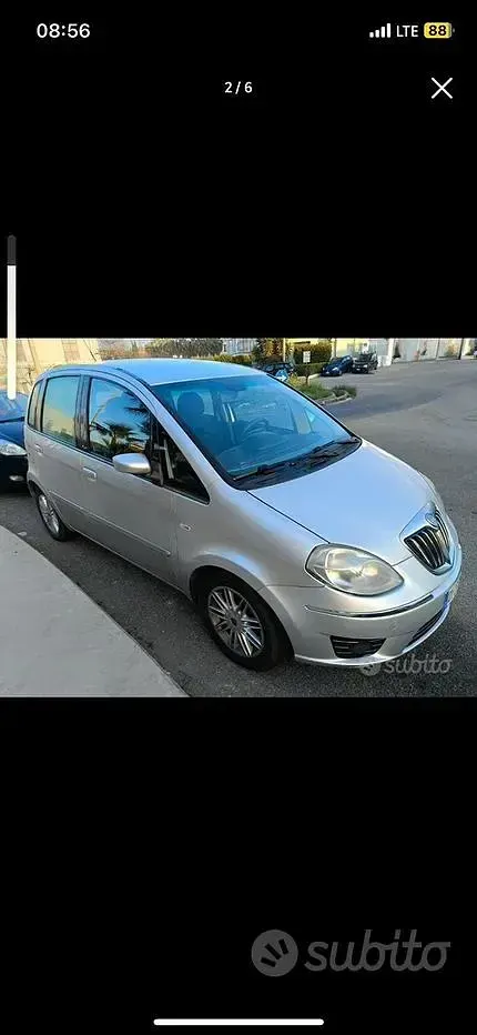 Usata Lancia Musa 90 CV (66 kW) 2009 Grigio Monovolume