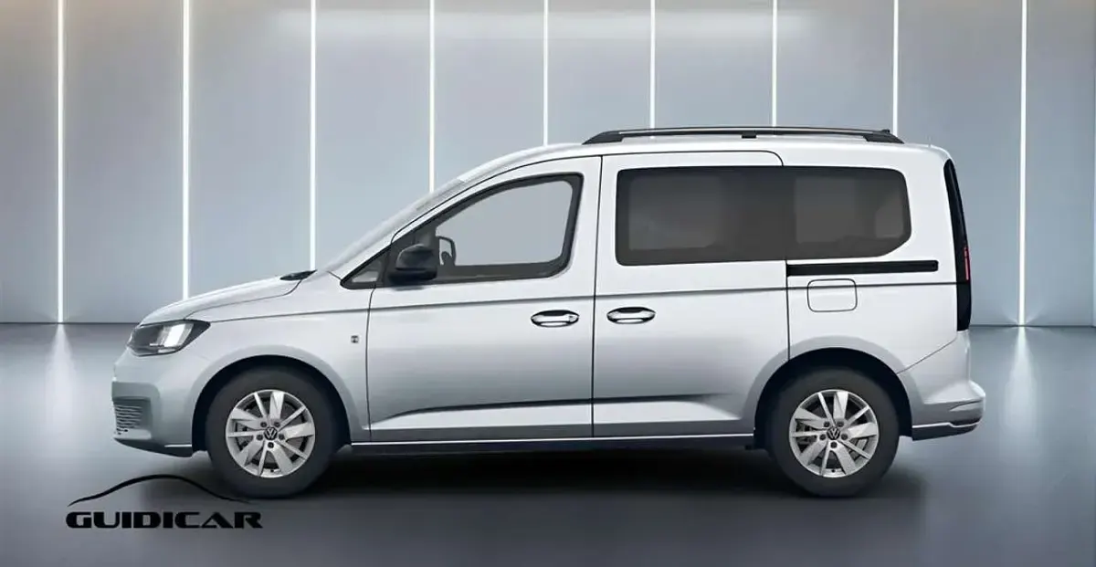 Nuova VW Caddy Life 150 CV (110 kW) 2026 Oyster silver metallizzato Monovolume