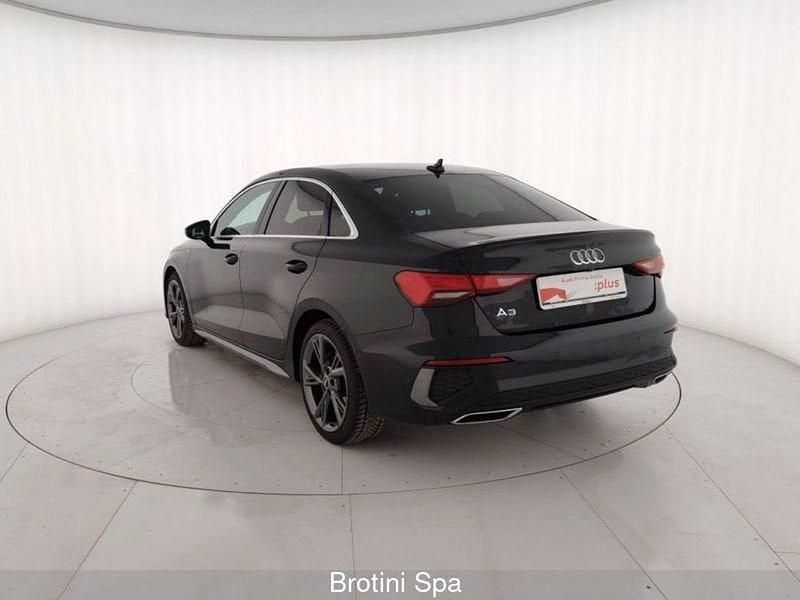 Usata Audi A3 S-Line 116 CV (85 kW) 2024 Nero metallizzato Berlina
