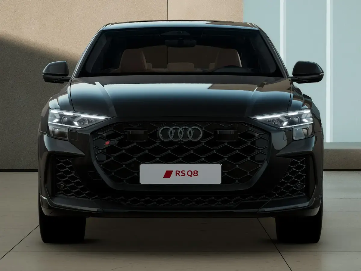Nuova Audi RS Q8 Performance 640 CV (470 kW) 2026 Nero mito metallizzato SUV