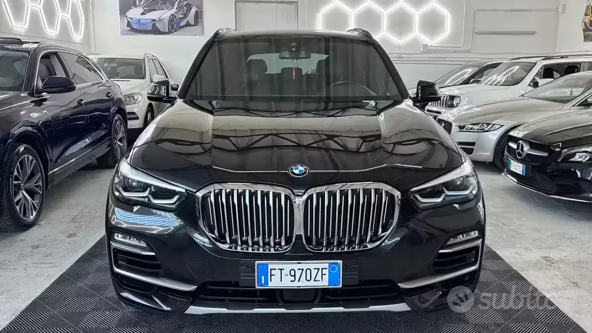 Usado BMW X5 xLine 265 HP (194 kW) 2020 Preto SUV