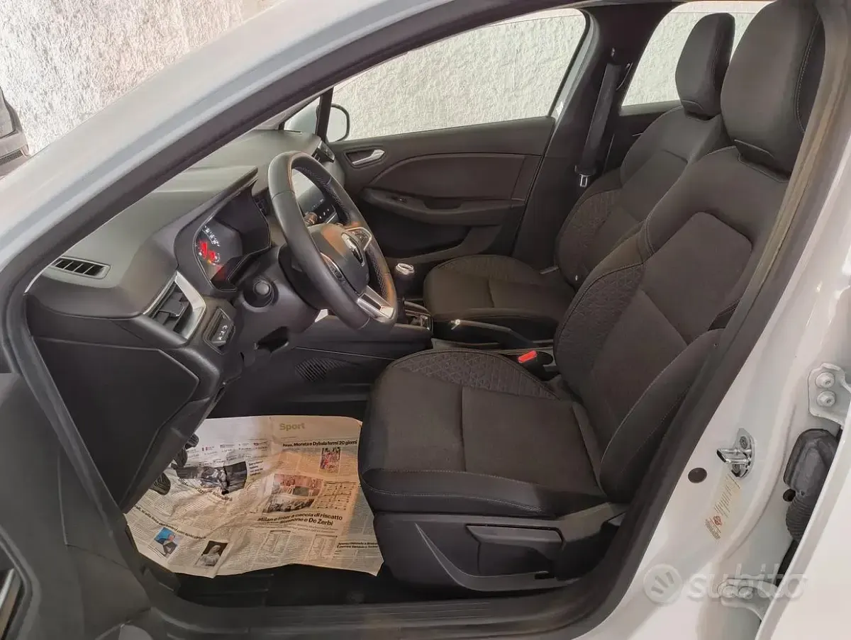 Usata Renault Clio V Evolution 100 CV (73 kW) 2022 Bianco Berlina