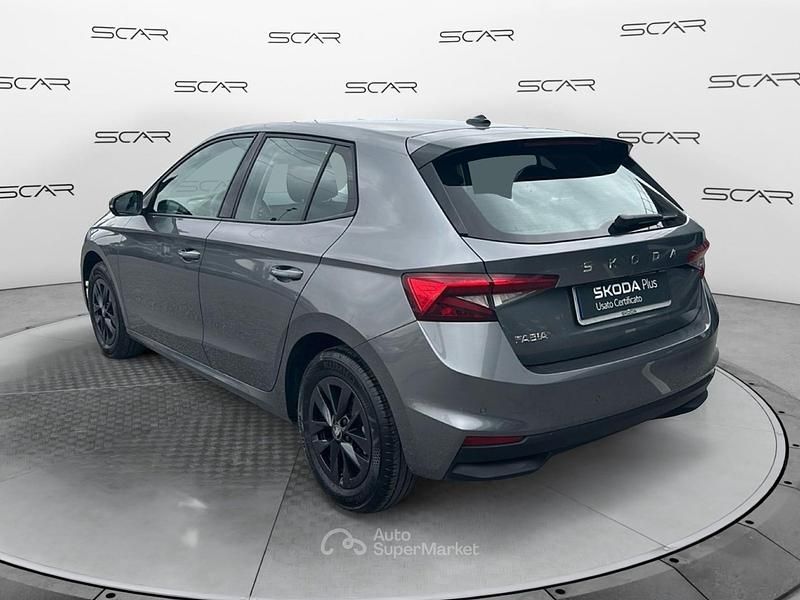 Usata Skoda Fabia 95 CV (69 kW) 2025 Grigio scuro Utilitaria
