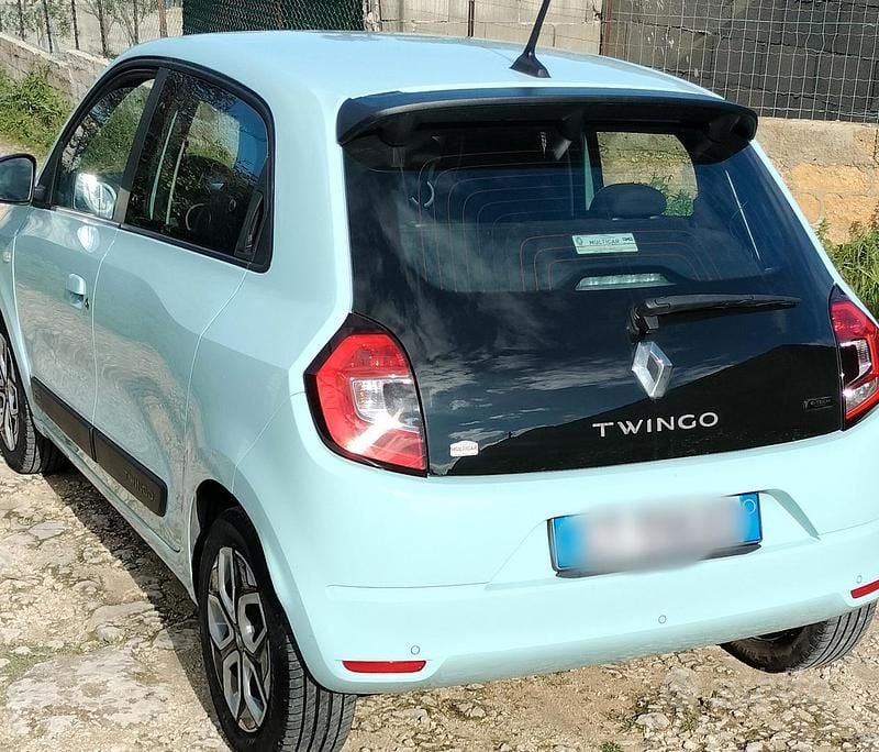 Usata Renault Twingo Equilibre 30 kW (42 CV) 2024 Utilitaria