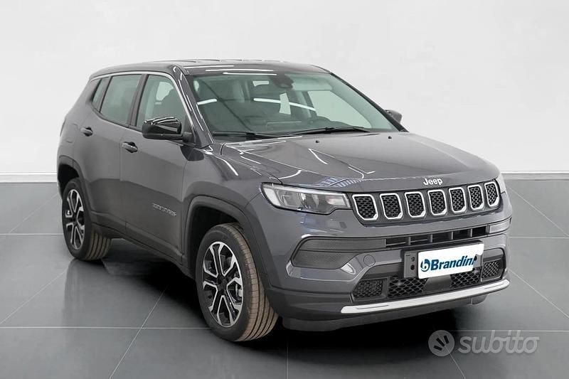 Nuova Jeep Compass Altitude 131 CV (96 kW) 2025 Graphite grey SUV