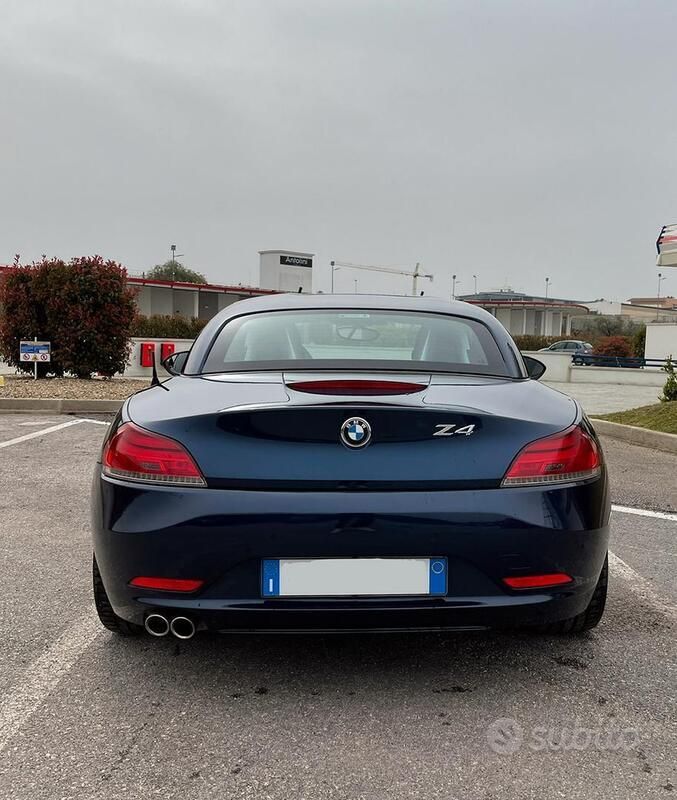 Usata BMW Z4 204 CV (150 kW) 2010 Blu Cabrio