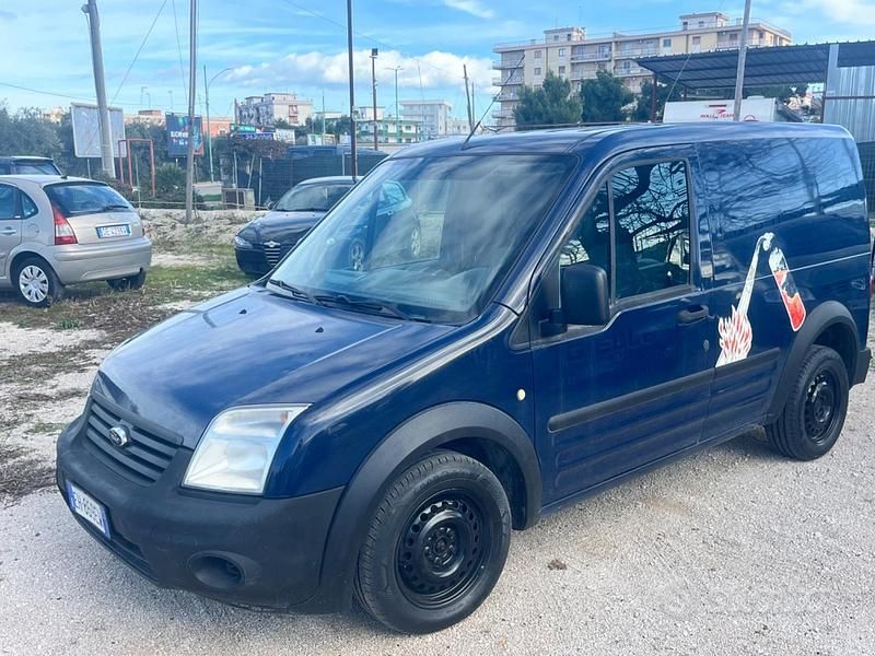 Usata Ford Transit Connect 90 CV (66 kW) 2011 Blu Monovolume
